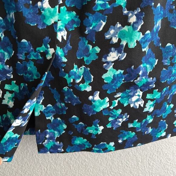 Ann Taylor printed pencil skirt - Picture 5 of 8